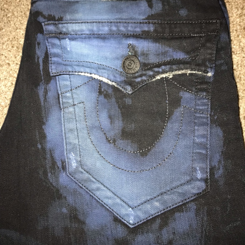 True Religion Geno Distressed Jeans 29